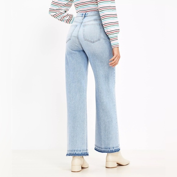 NWT Loft Raw Hem High Rise Wide Leg Light Indigo Wash sz 30 - Picture 2 of 7